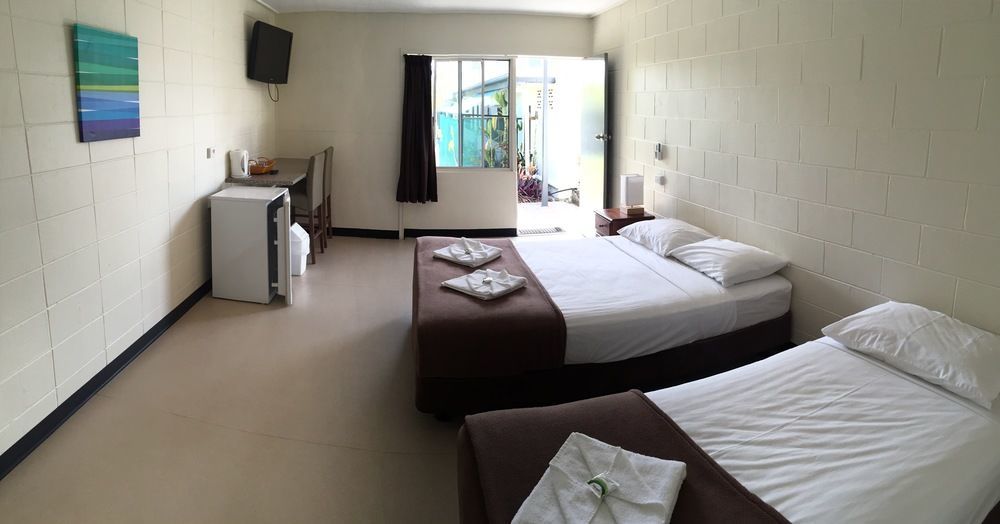Cardwell At The Beach Экстерьер фото